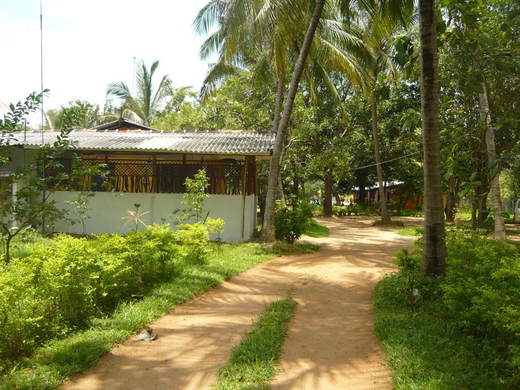 Sunrise Holiday Resort Habarana Exterior foto