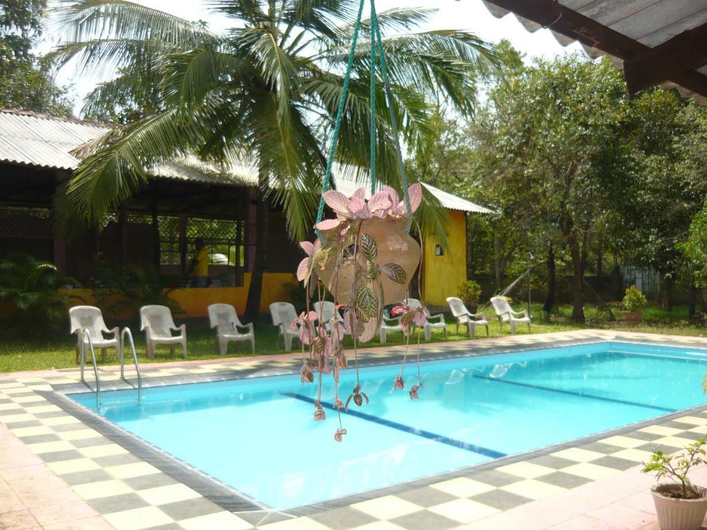 Sunrise Holiday Resort Habarana Exterior foto