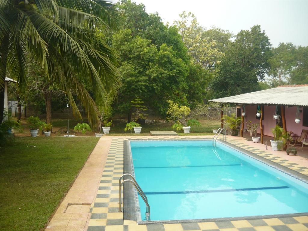 Sunrise Holiday Resort Habarana Exterior foto