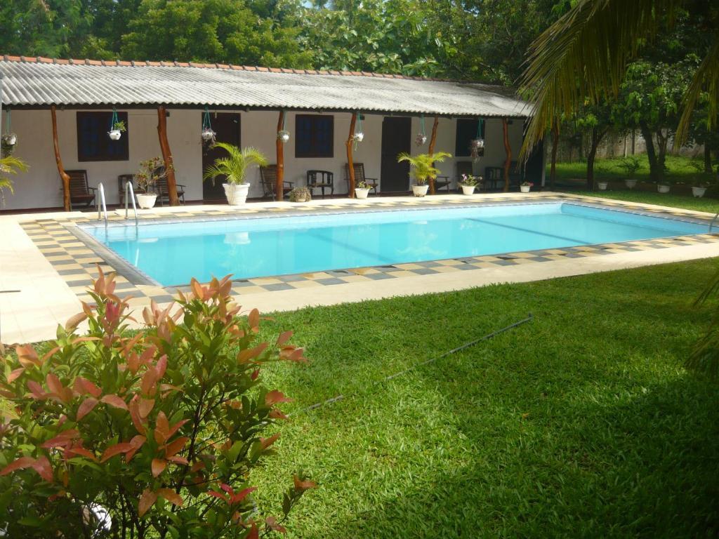 Sunrise Holiday Resort Habarana Exterior foto